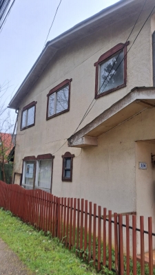 Arriendo de Casa  en Valdivia, sector Isla Teja, Valor 700.000