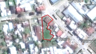 CentroCasas.cl Venta de Terreno en Valdivia, Errazuriz esq. Barros Arana