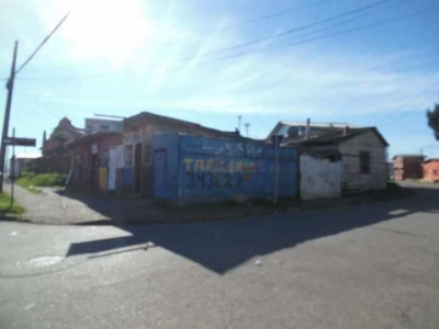 CentroCasas.cl Venta de Terreno en Valdivia, Esq. Schneider Cercana a Teletón