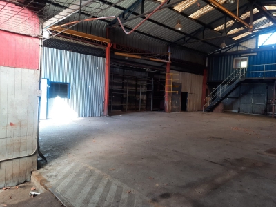 CentroCasas.cl Arriendo de Terreno Comercial con Galpones en Valdivia, Comercial