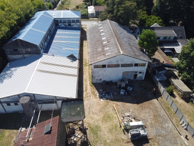 Venta-de-Terreno-Comercial-con-Galpones-en-Valdivia-Collico